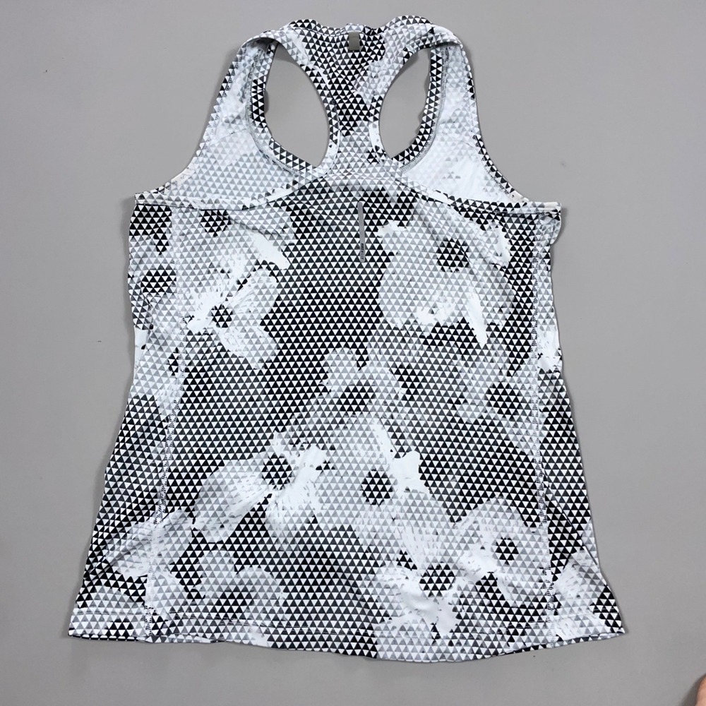Nike Running Miler Dri-FIT Tank Top Black White Geometric Floral Racerback Women